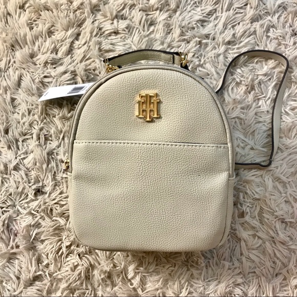 Tommy Hilfiger Backpack Bundle! FREE GIFT!! - Picture 2 of 4
